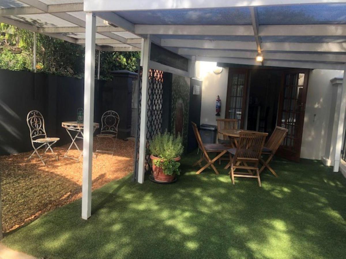 מונטאגו Somerset Lodge מראה חיצוני תמונה